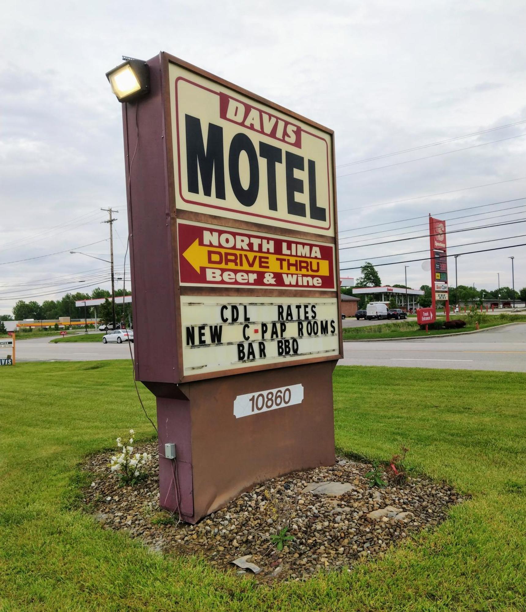 Davis Motel North Lima Ngoại thất bức ảnh