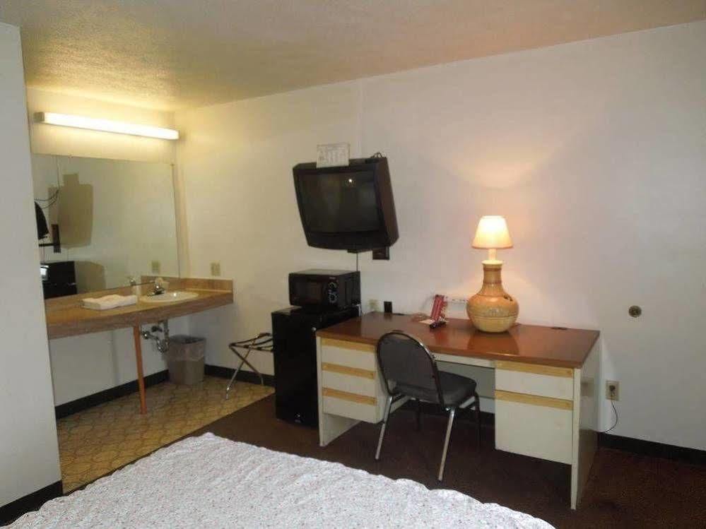 Davis Motel North Lima Ngoại thất bức ảnh